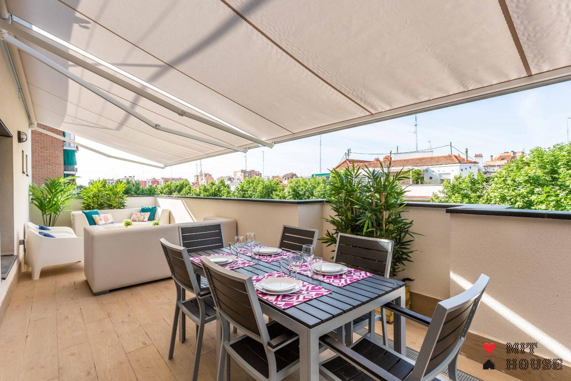 Apartmán Antonio Lopez En Madrid Exteriér fotografie