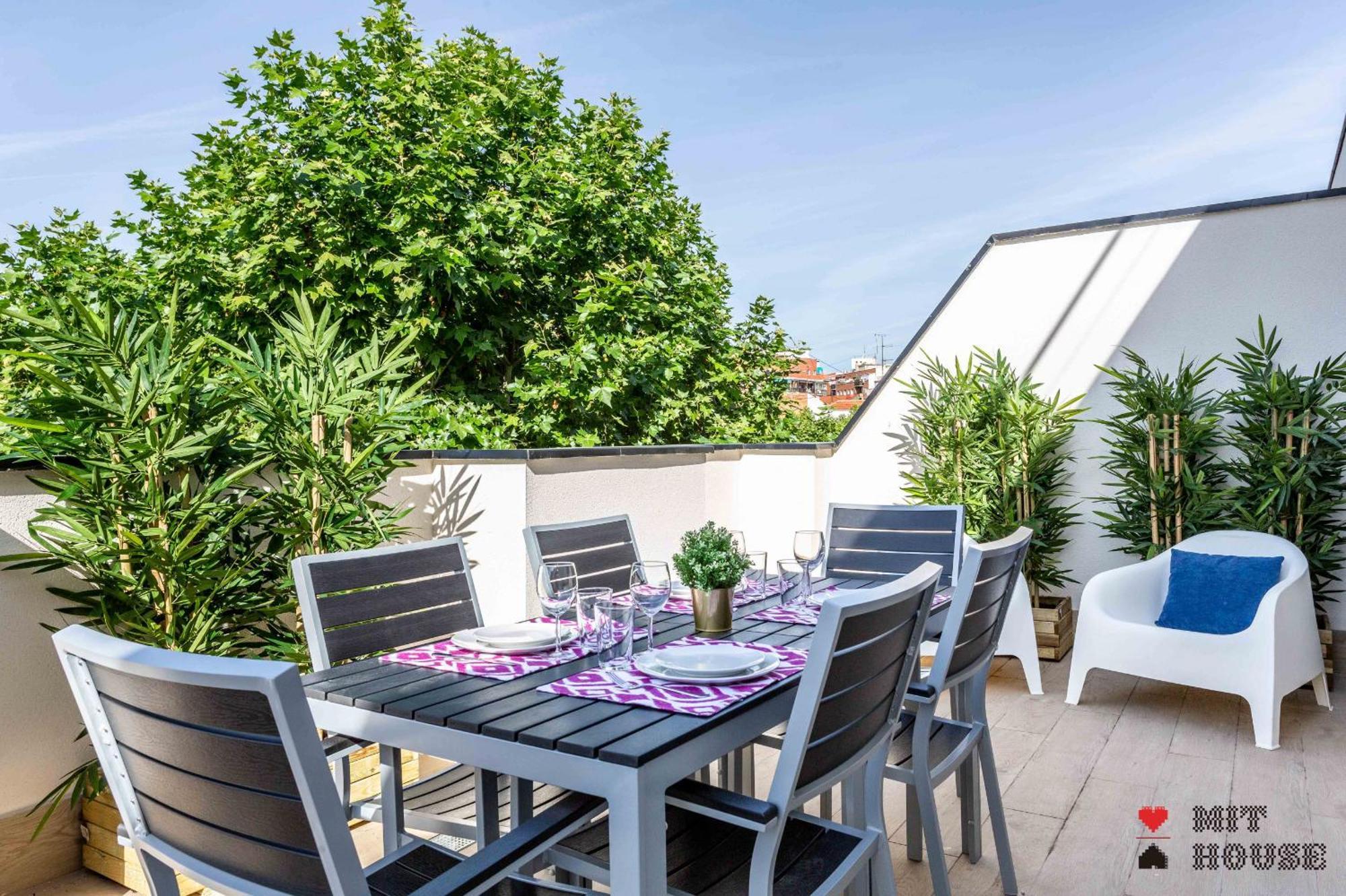 Apartmán Antonio Lopez En Madrid Exteriér fotografie