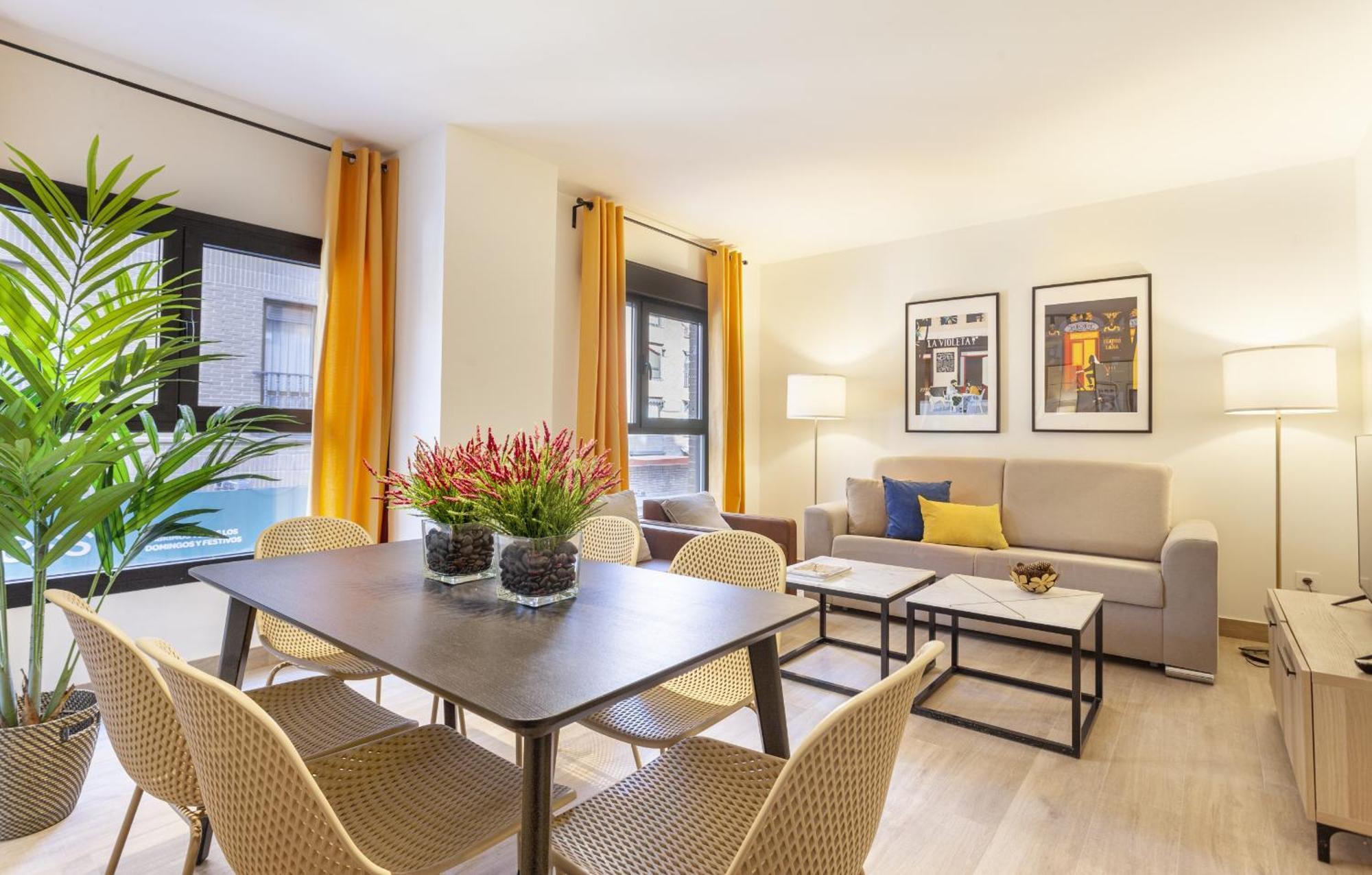 Apartmán Antonio Lopez En Madrid Exteriér fotografie