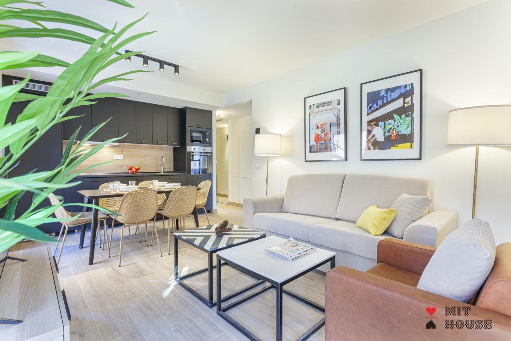 Apartmán Antonio Lopez En Madrid Exteriér fotografie