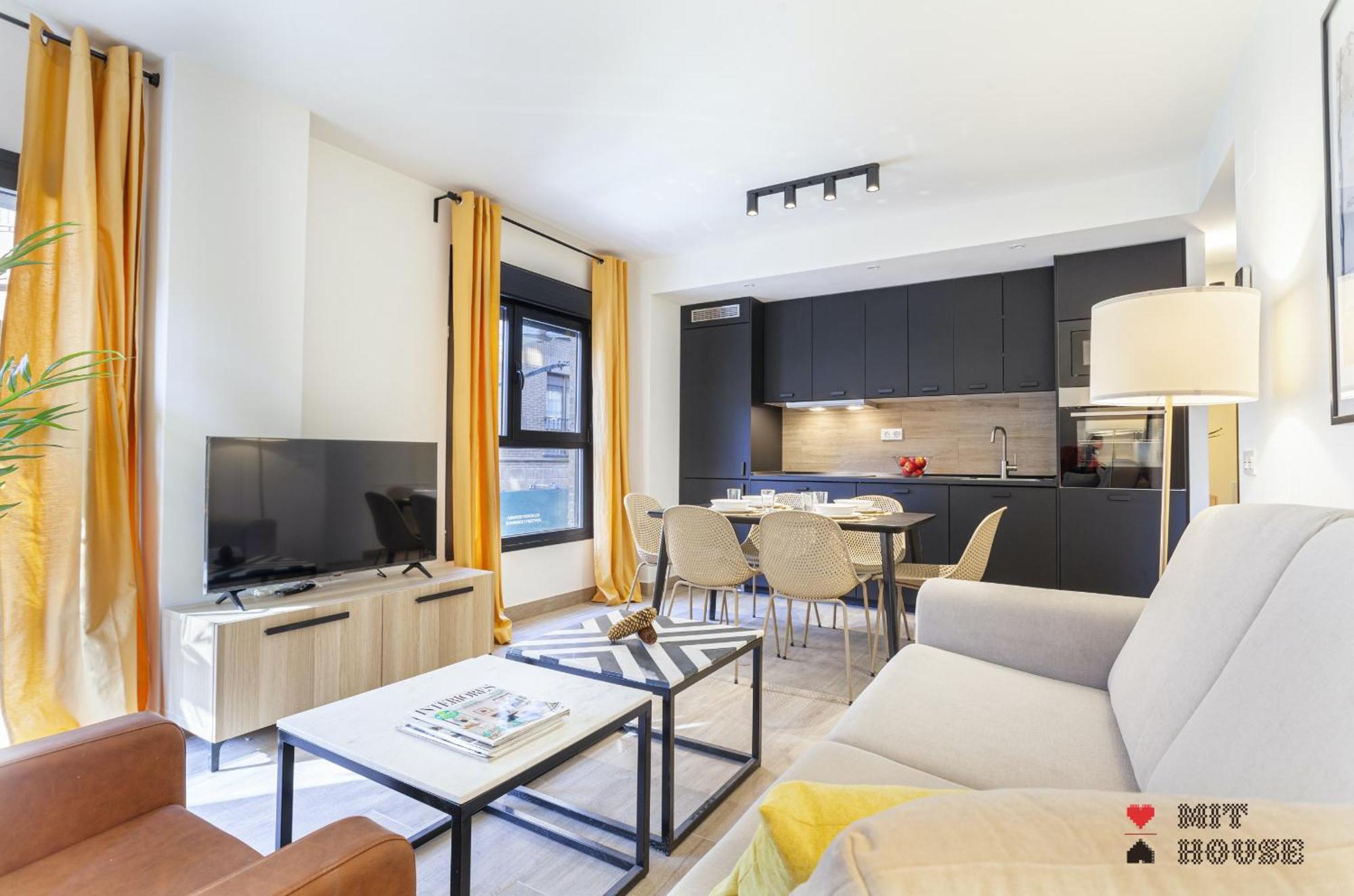 Apartmán Antonio Lopez En Madrid Exteriér fotografie